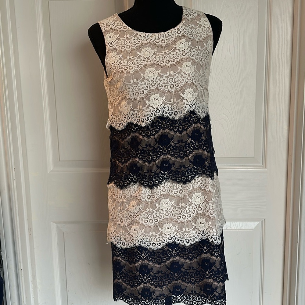 Jessica Simpson dress